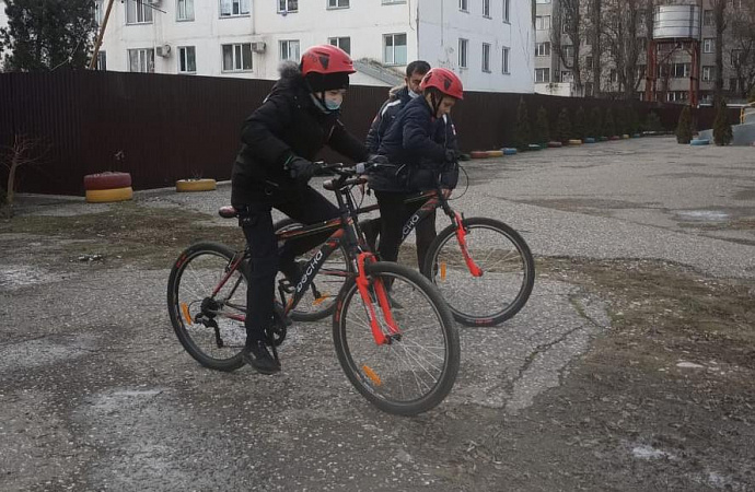 Школьникам Аргуна рассказали о велосипедном спорте